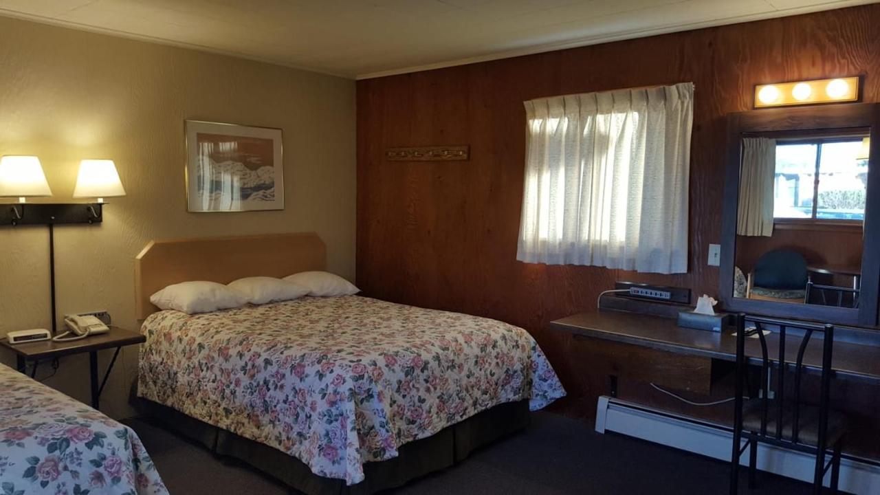Indianhead Motel Ironwood Kültér fotó